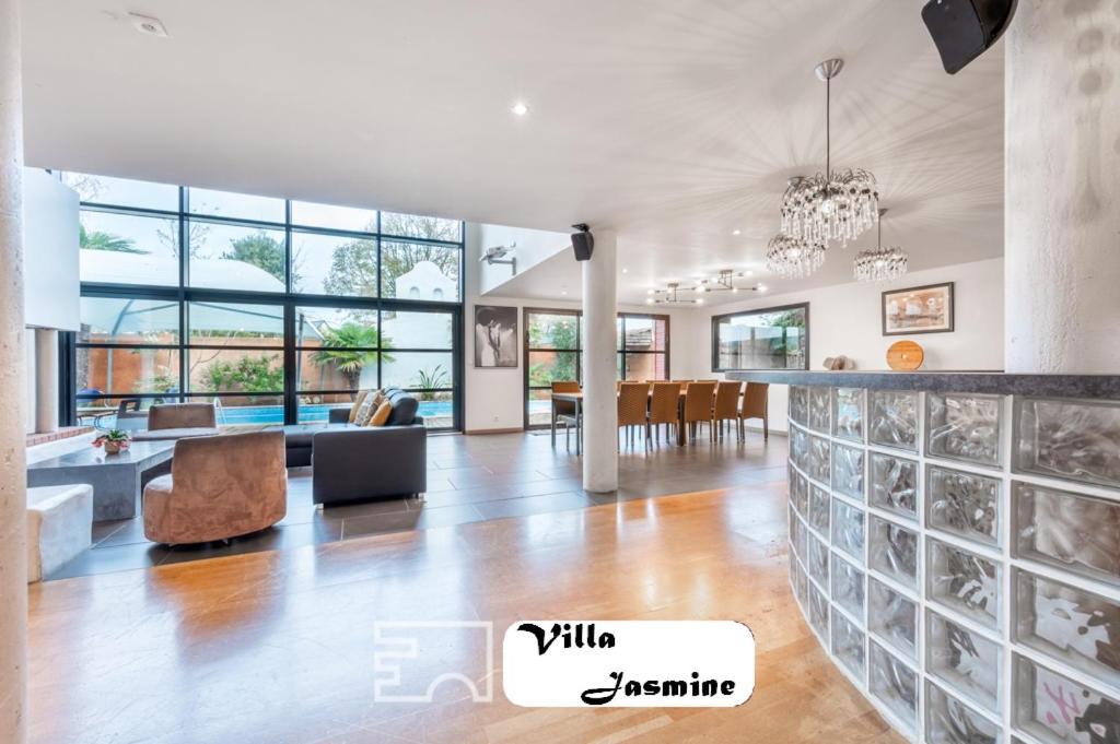 Somptueuse Villa Jasmine Saint-Méen-le-Grand Εξωτερικό φωτογραφία