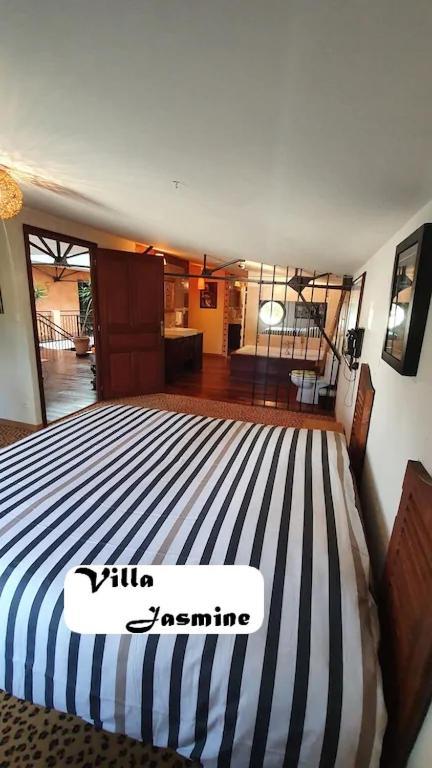 Somptueuse Villa Jasmine Saint-Méen-le-Grand Εξωτερικό φωτογραφία